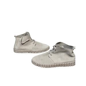 Isle Jacobsen suede sneakers size euro 39